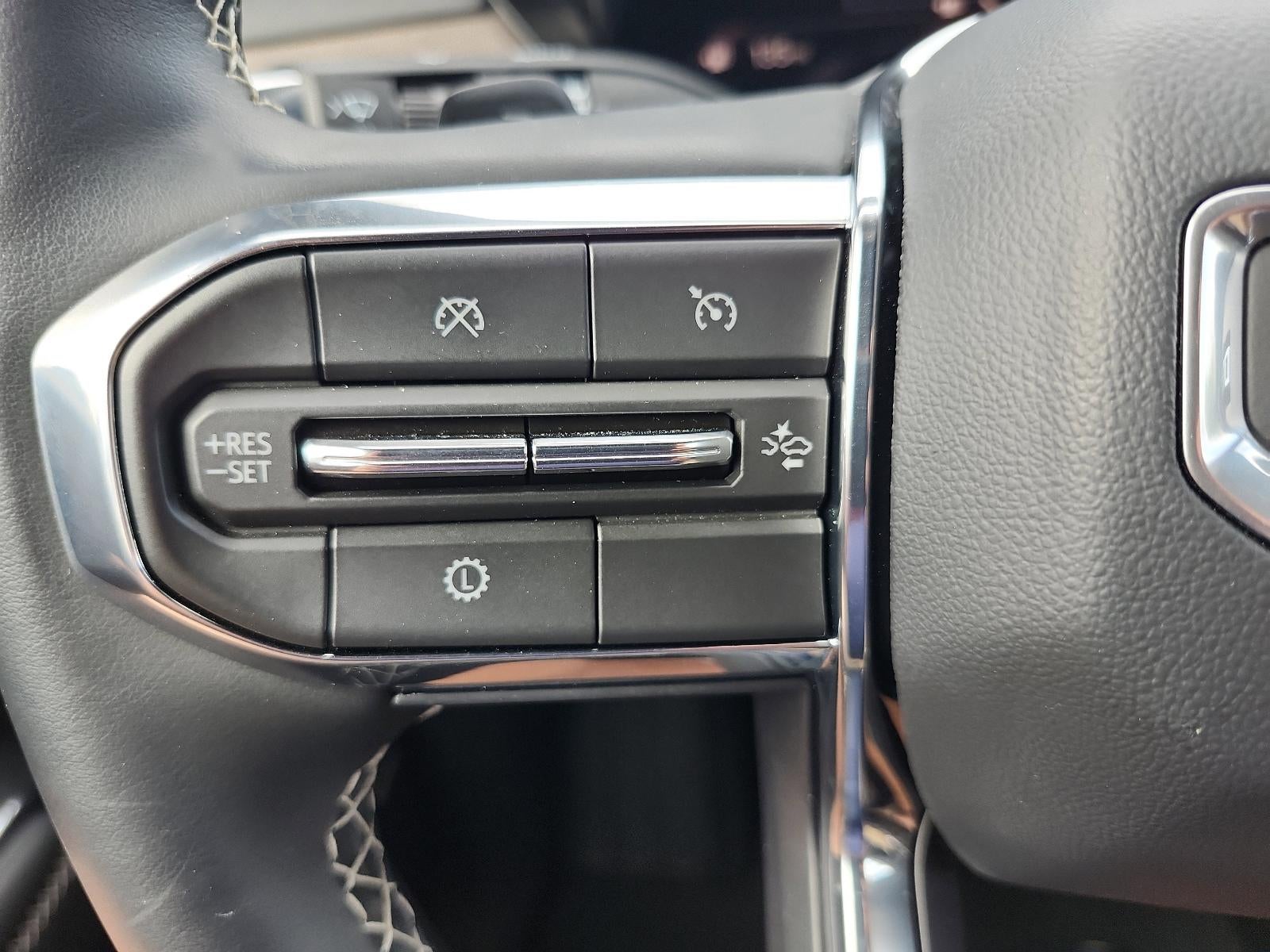 2025 GMC Acadia FWD Denali