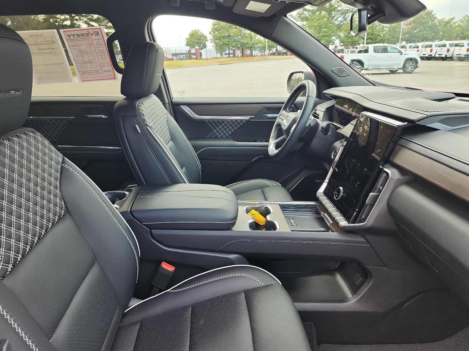 2025 GMC Acadia FWD Denali