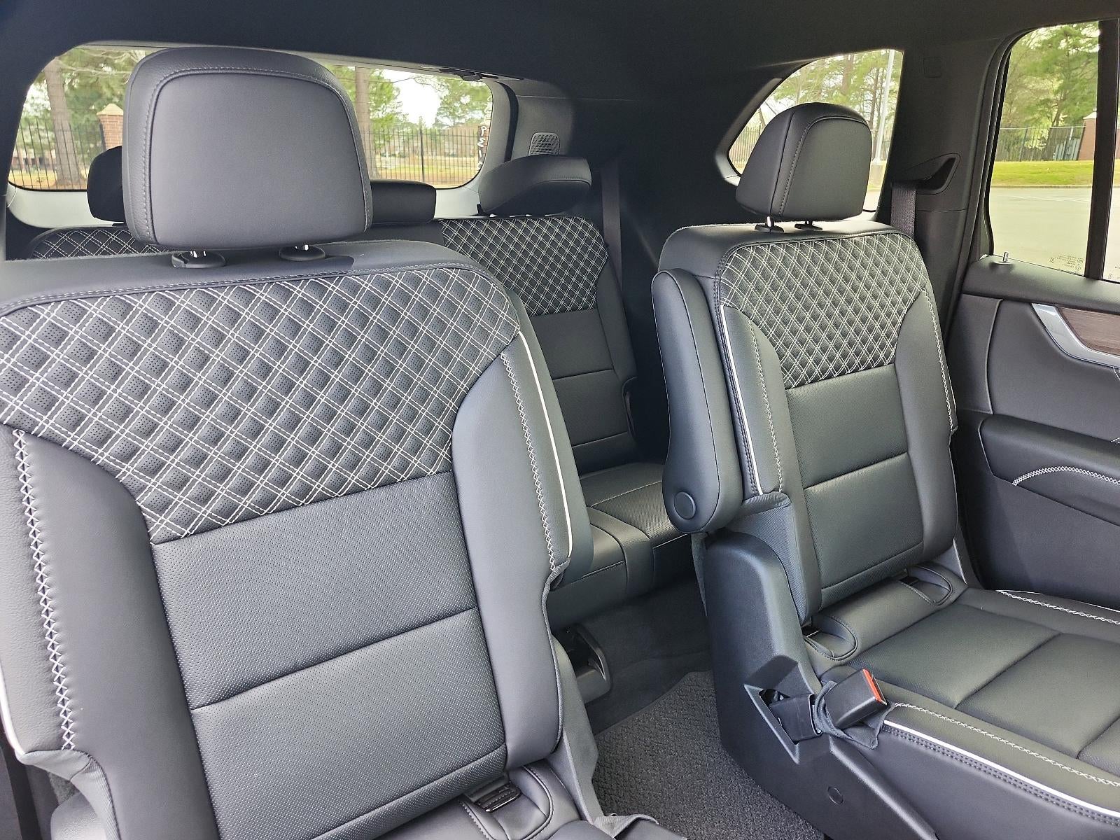 2025 GMC Acadia FWD Denali