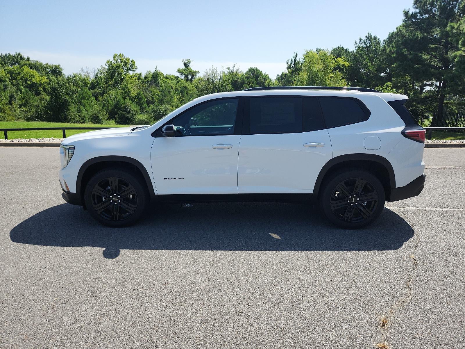 2026 GMC Acadia AWD Elevation