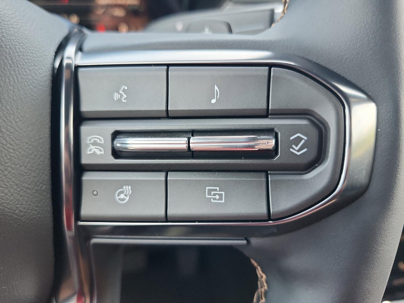 2026 GMC Acadia AWD AT4