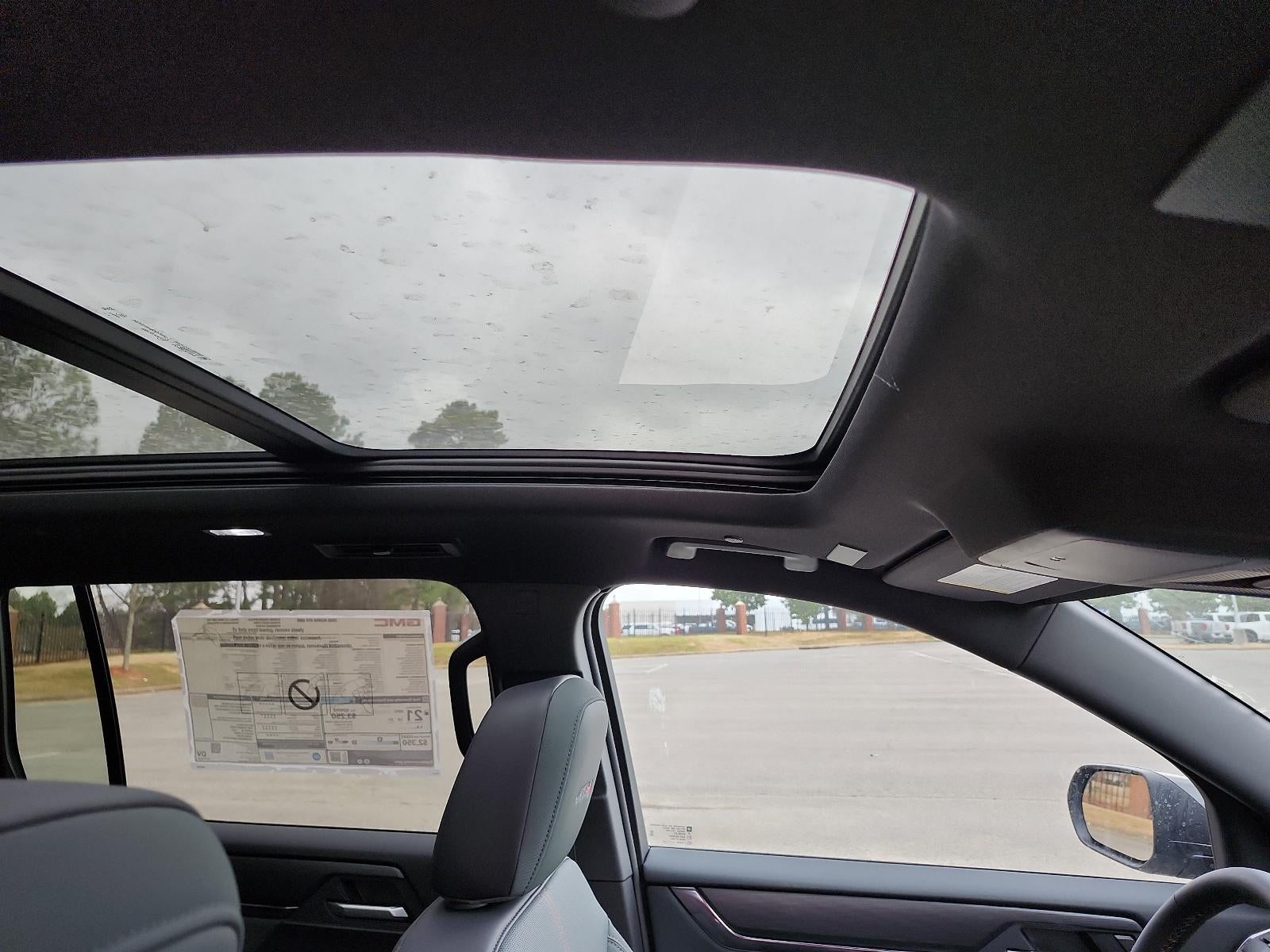 2026 GMC Acadia AWD AT4