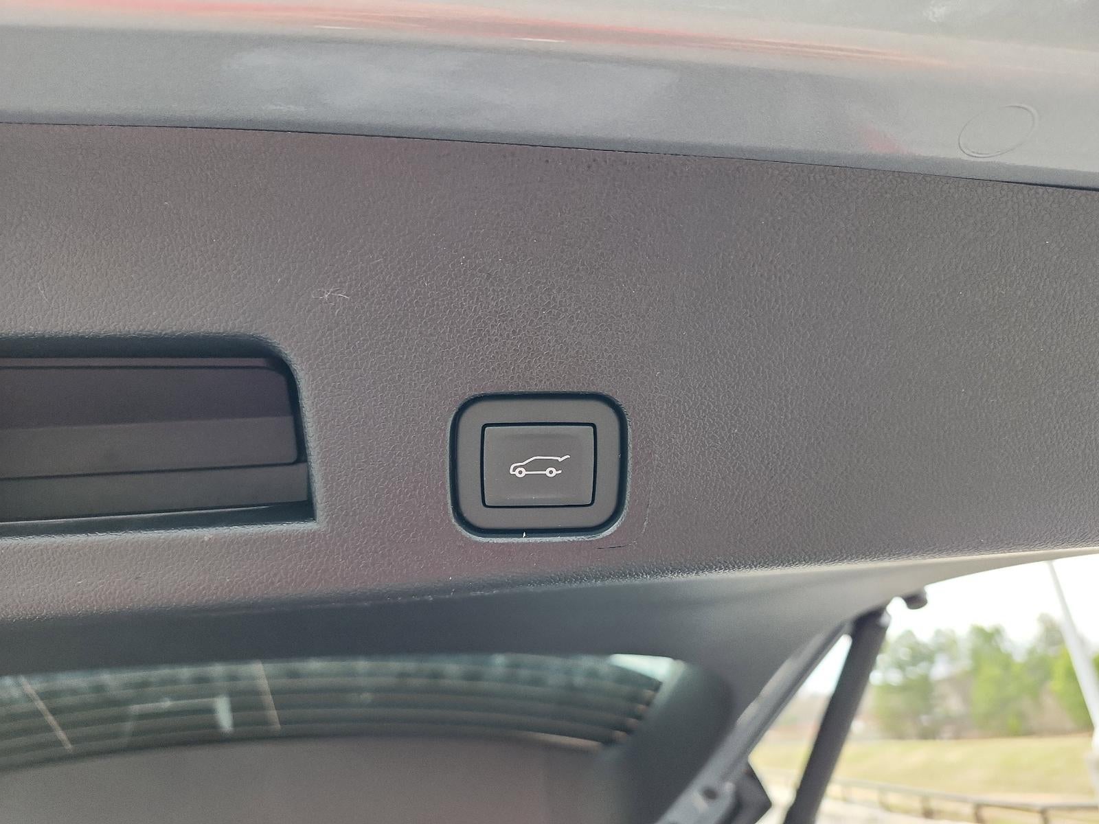 2026 GMC Acadia AWD AT4