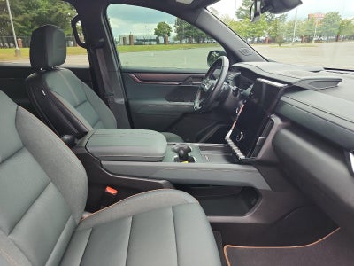 2024 GMC Acadia AWD AT4