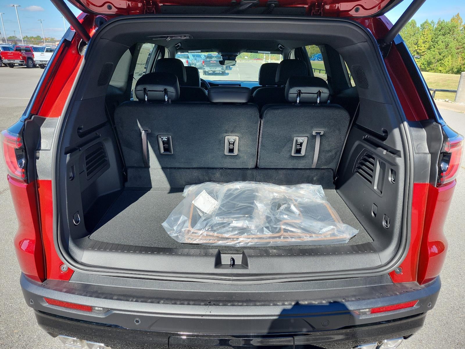 2026 GMC Acadia AWD AT4