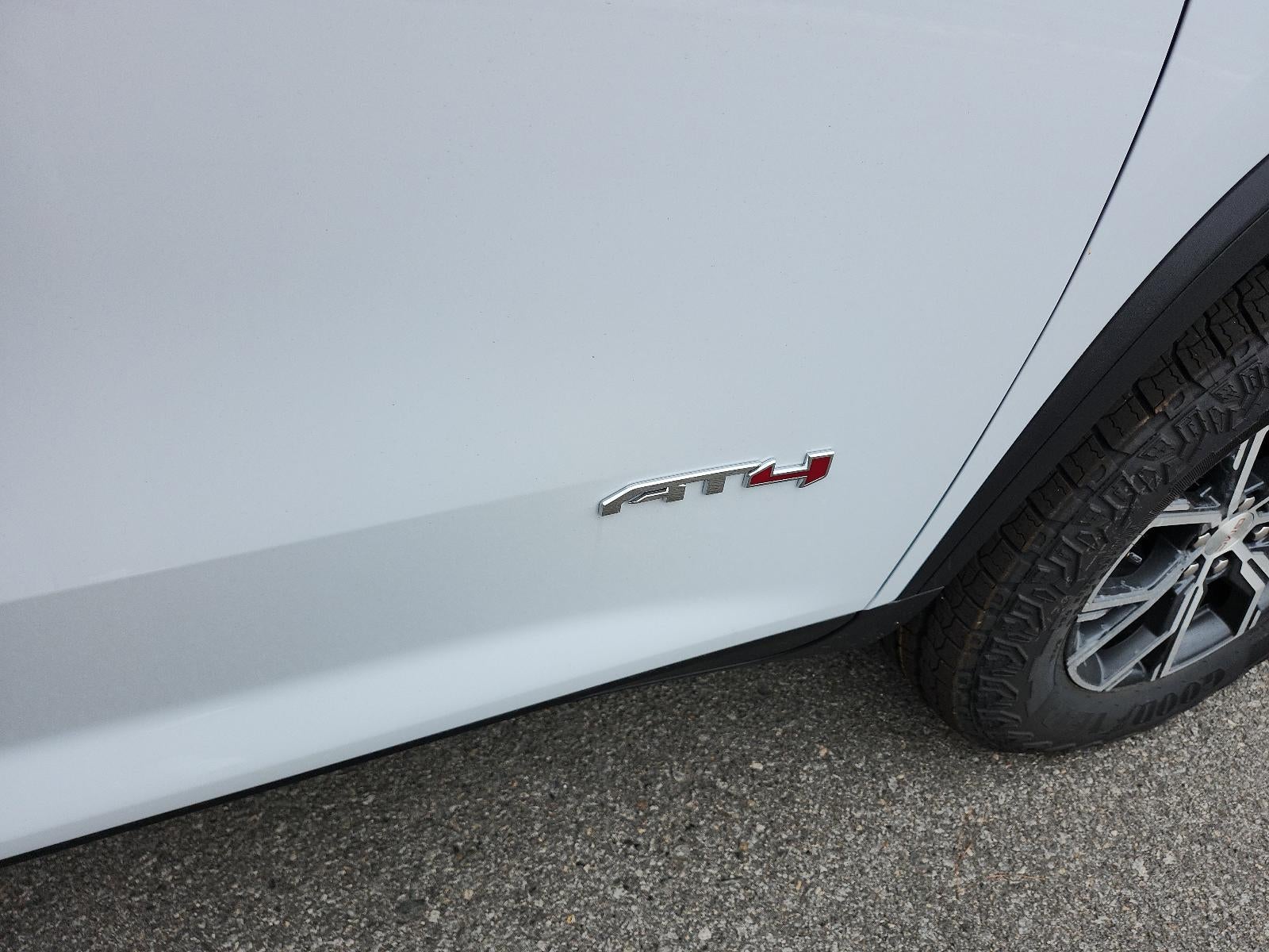 2026 GMC Acadia AWD AT4