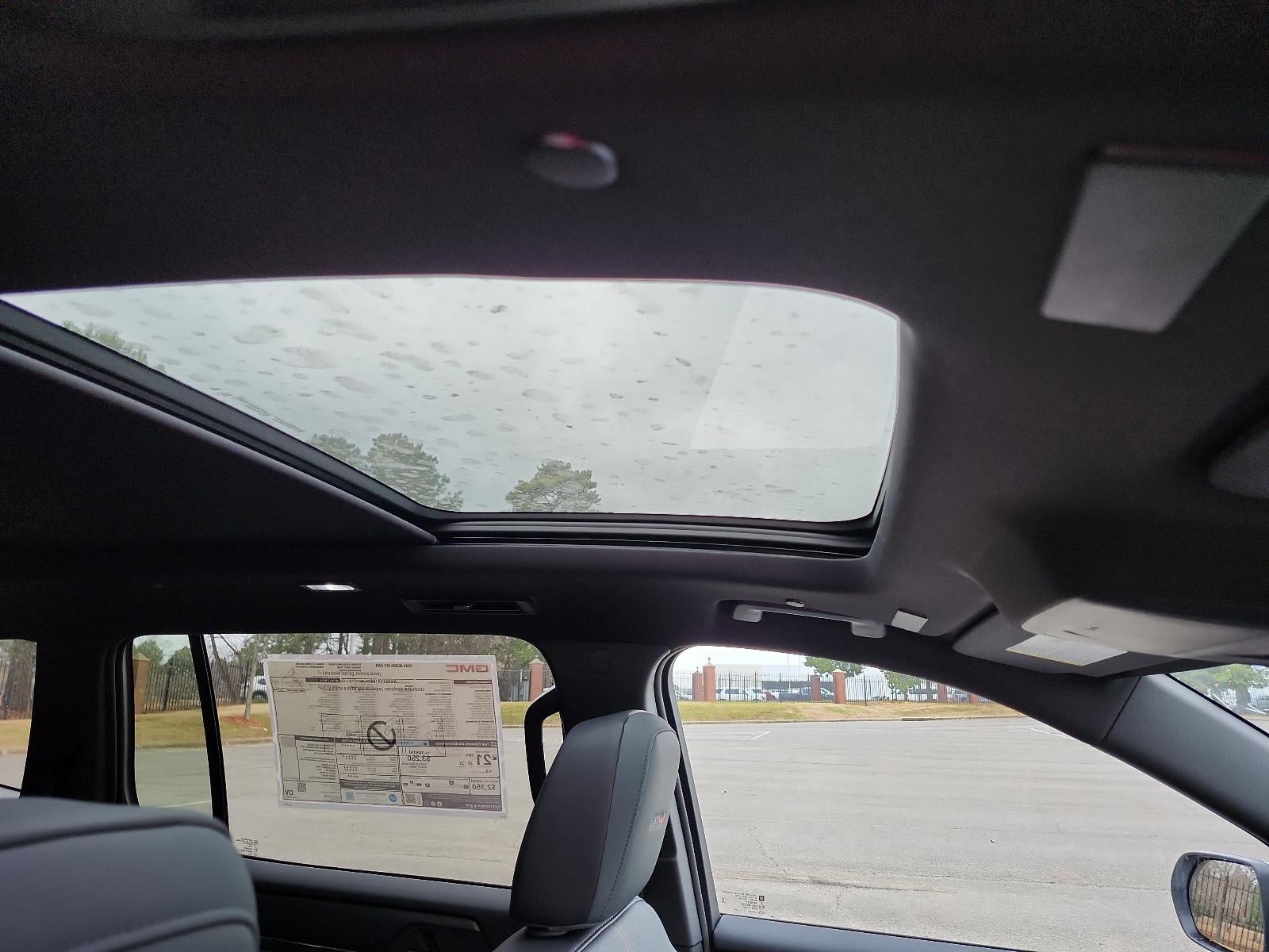 2026 GMC Acadia AWD AT4