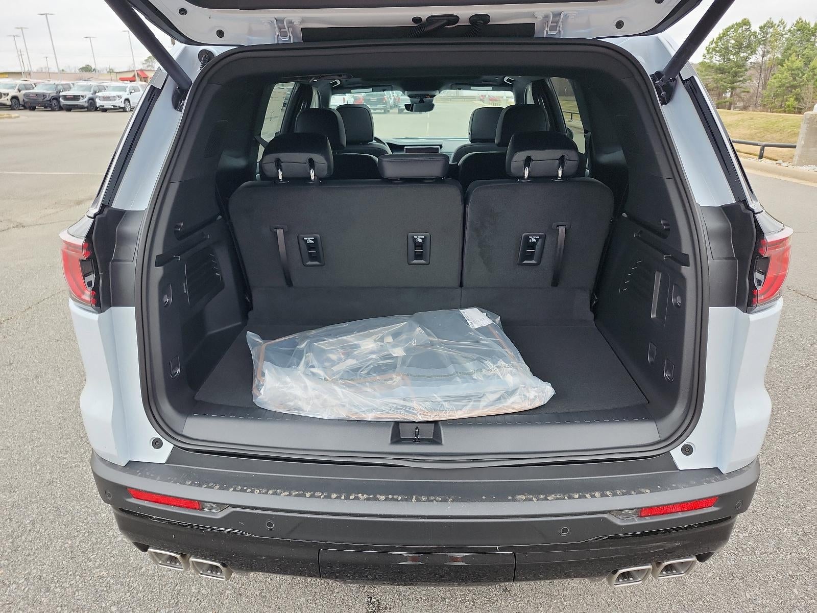 2026 GMC Acadia AWD AT4