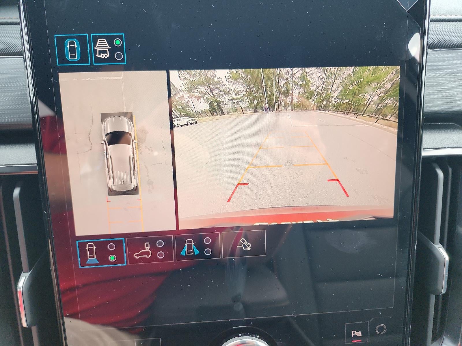 2026 GMC Acadia AWD AT4