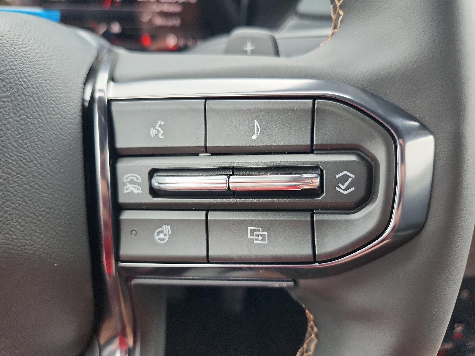 2026 GMC Acadia AWD AT4