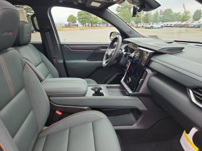 2026 GMC Acadia AWD AT4