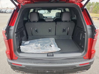 2026 GMC Acadia AWD AT4