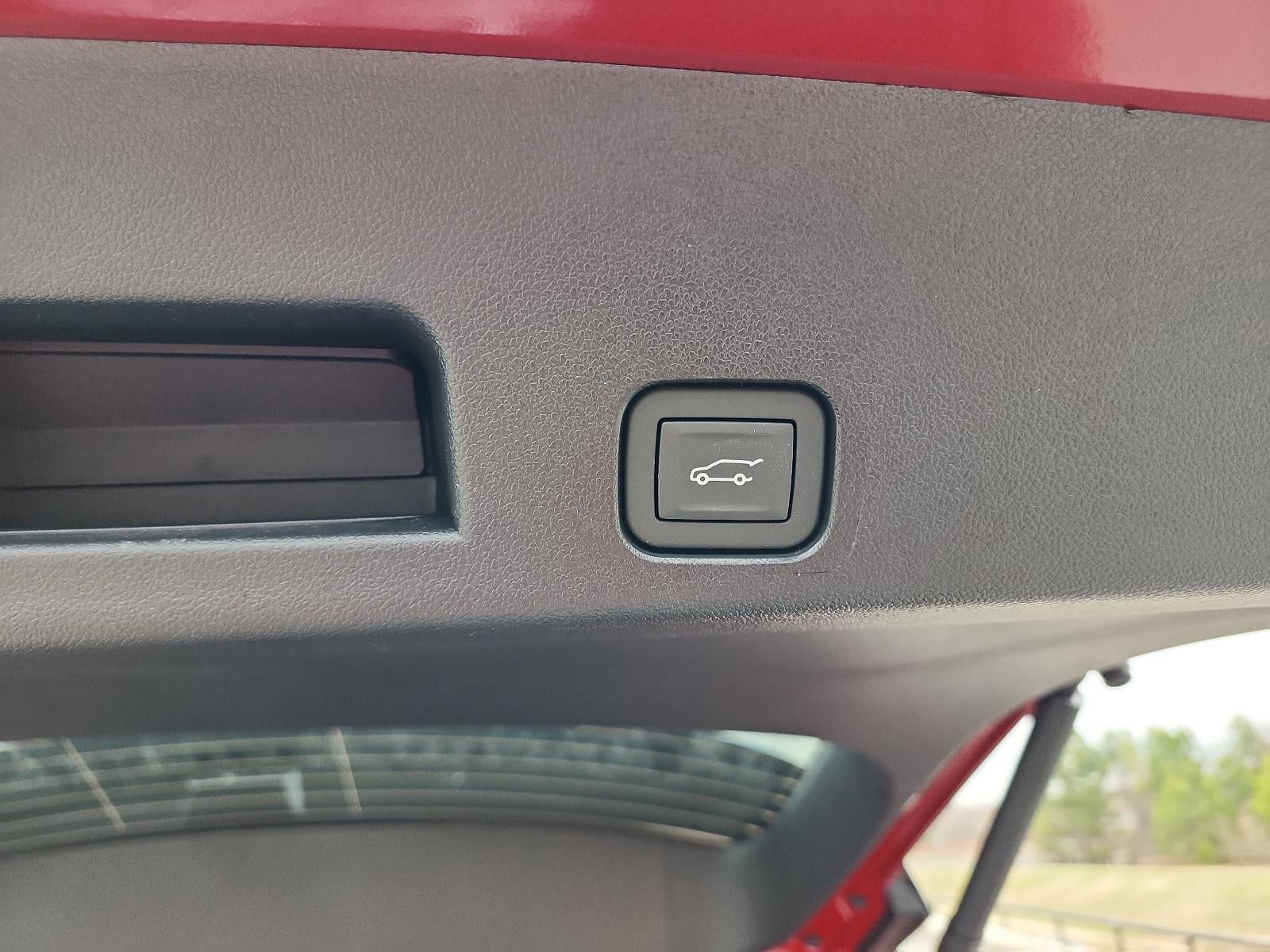 2026 GMC Acadia AWD AT4