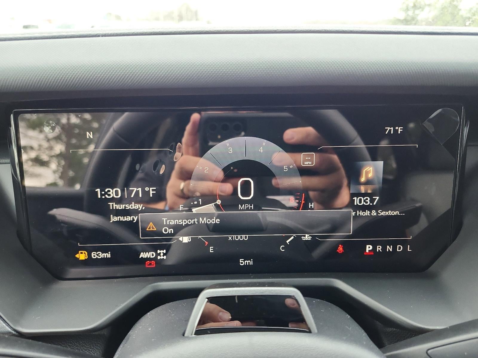 2026 GMC Acadia AWD AT4