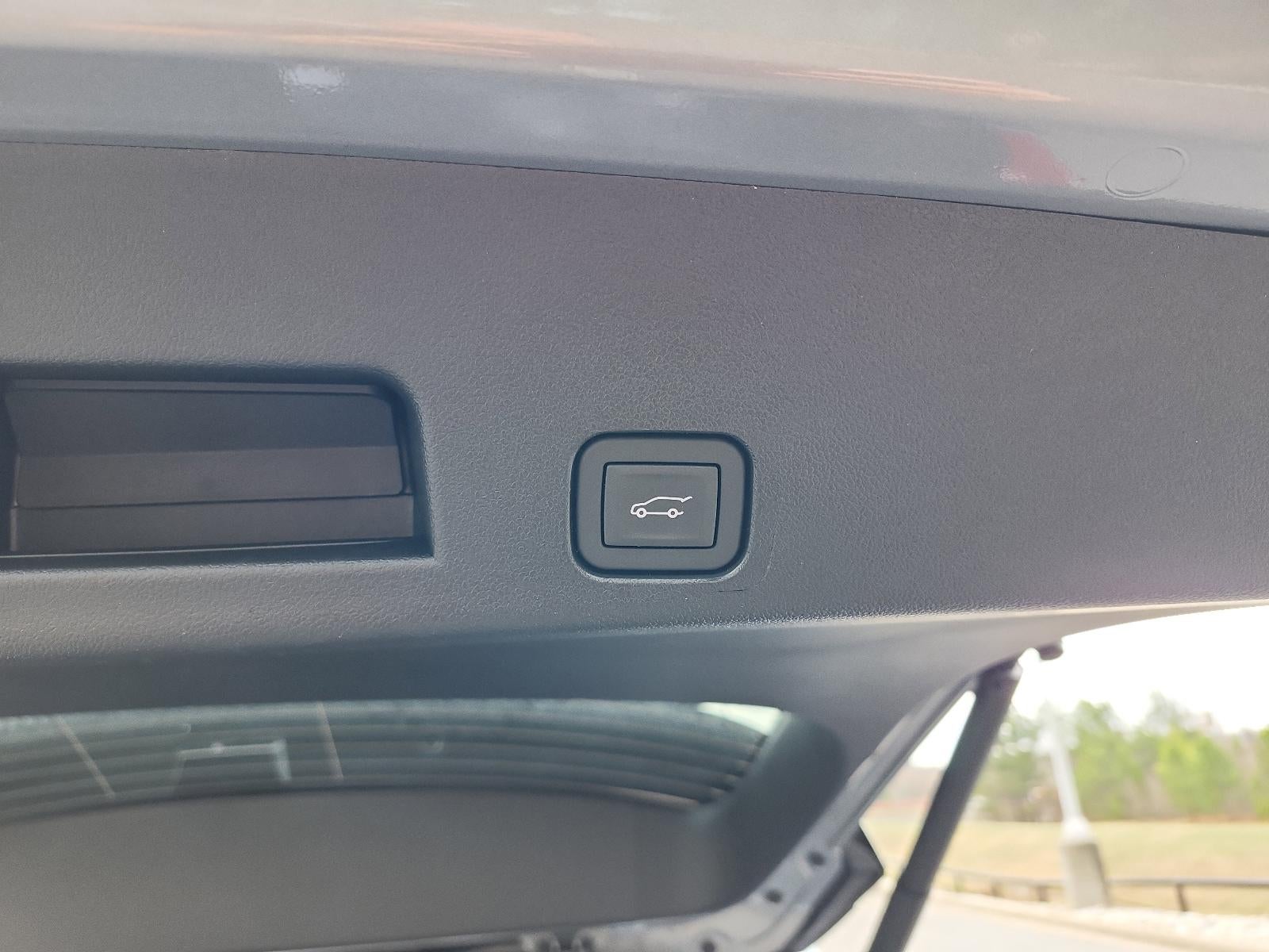 2026 GMC Acadia AWD AT4