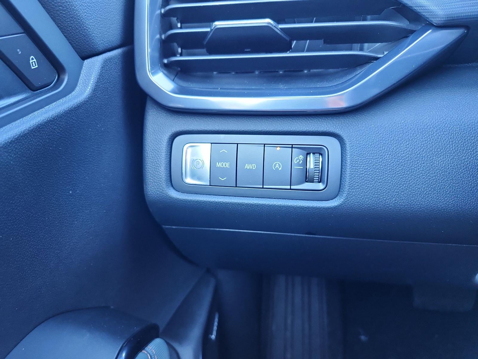 2026 GMC Acadia AWD AT4