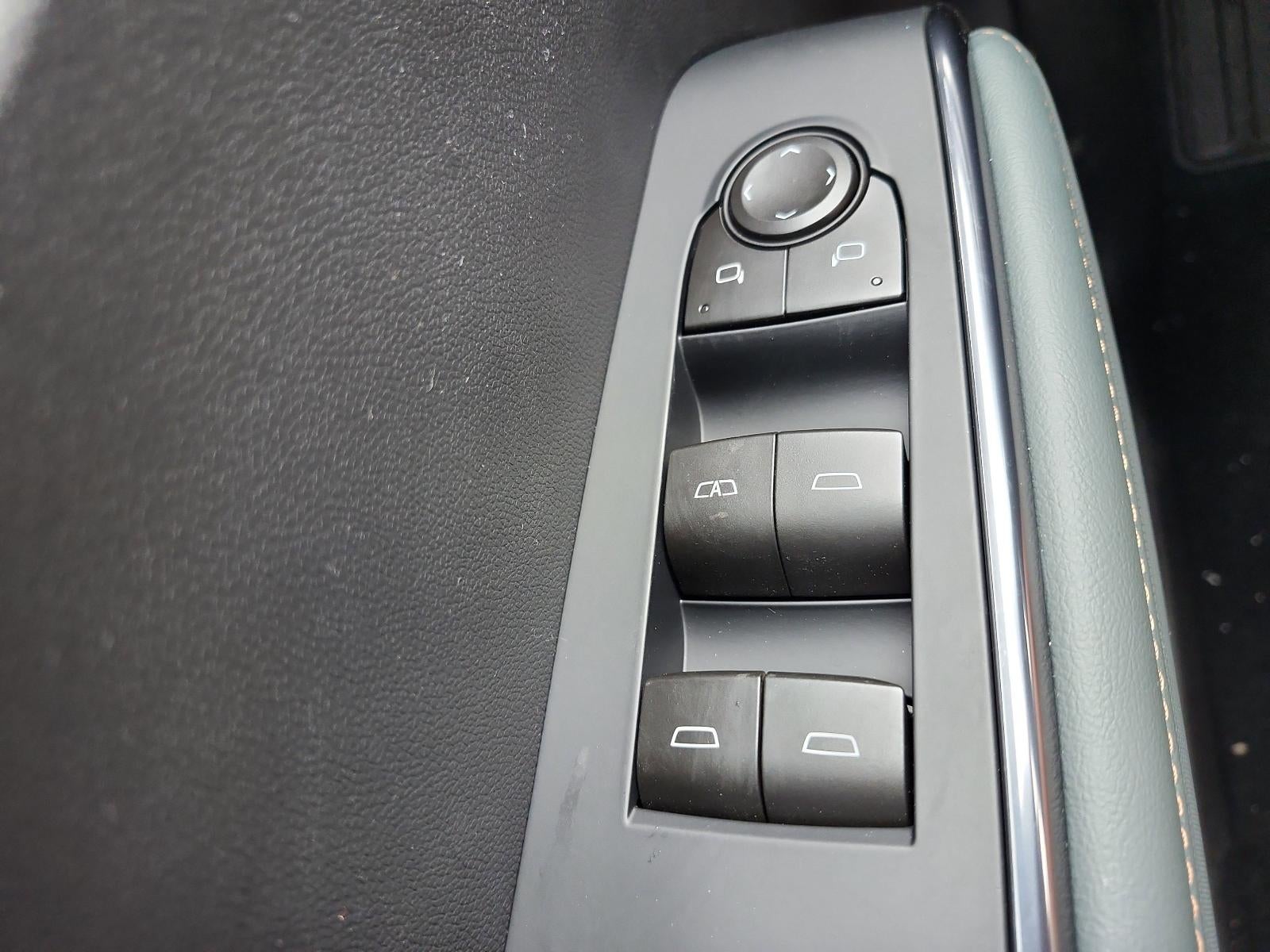 2026 GMC Acadia AWD AT4