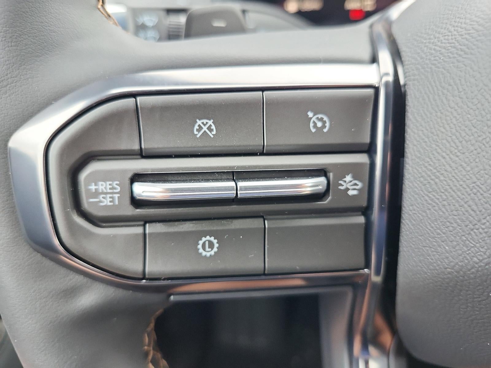 2026 GMC Acadia AWD AT4