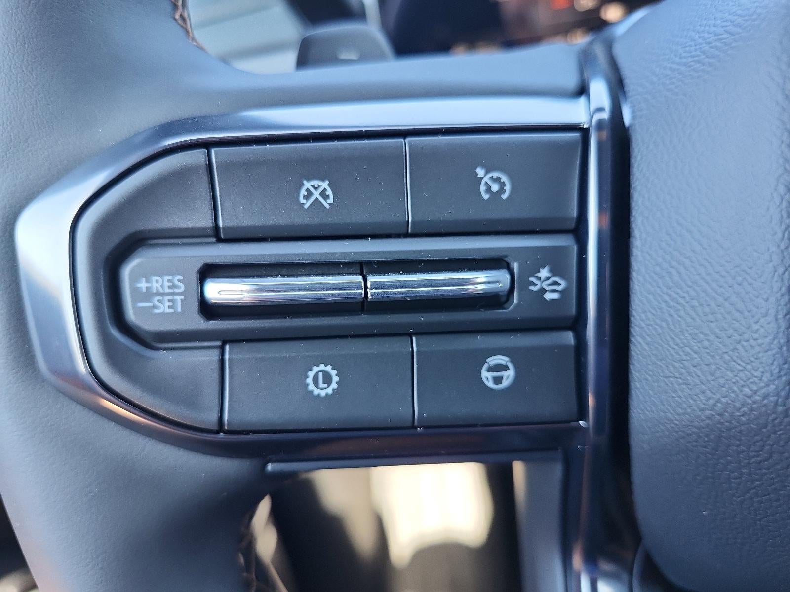 2026 GMC Acadia AWD AT4