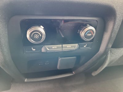 2026 GMC Acadia AWD AT4