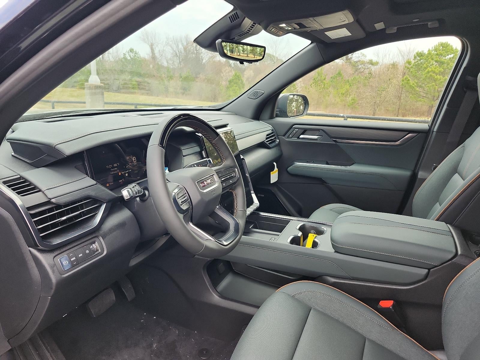 2026 GMC Acadia AWD AT4