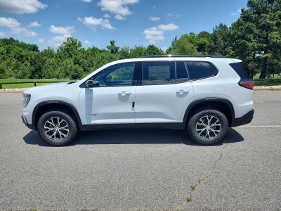 2026 GMC Acadia AWD AT4