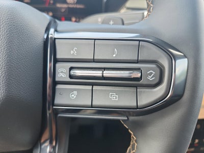 2026 GMC Acadia AWD AT4