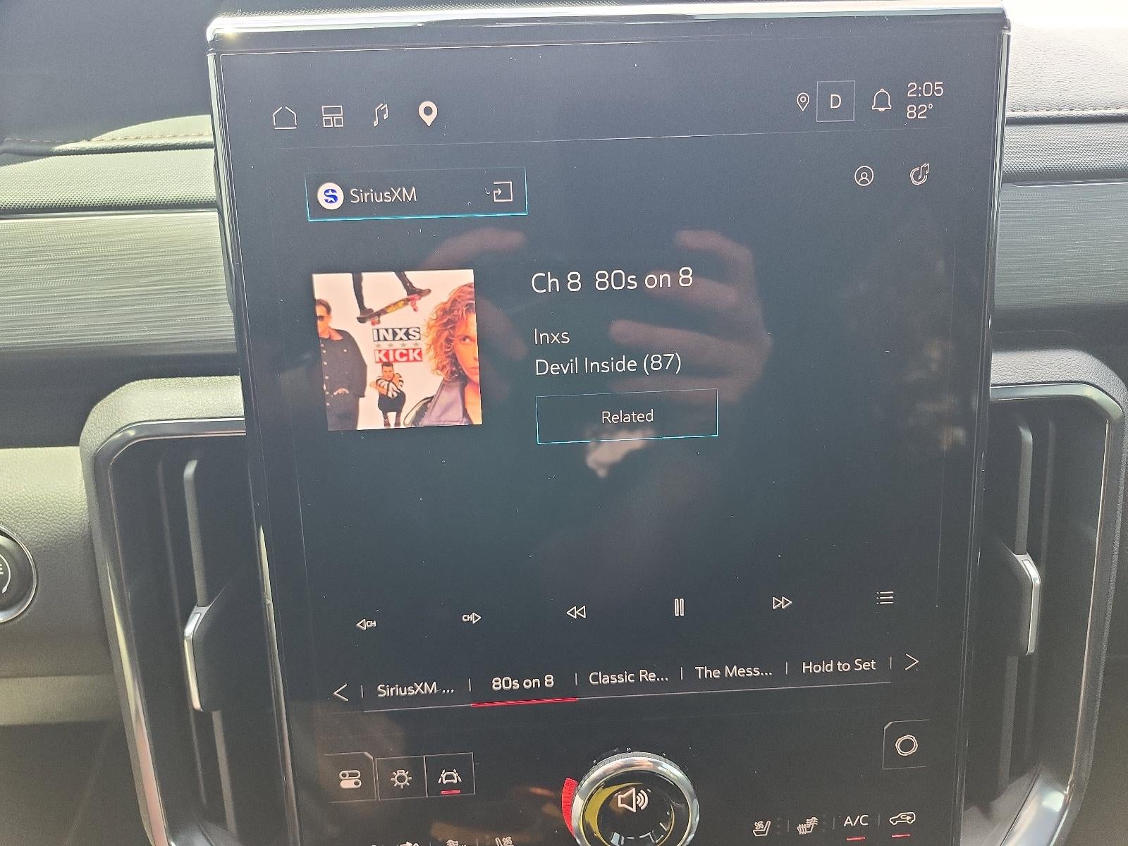 2026 GMC Acadia AT4 - Photo 16
