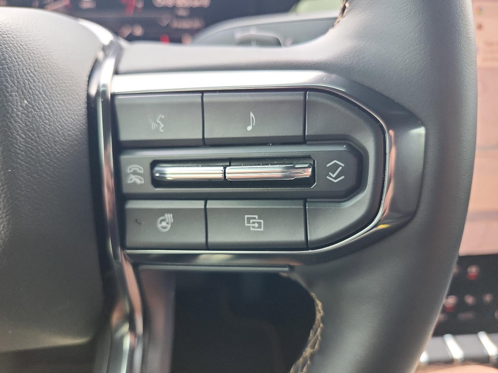 2026 GMC Acadia AT4 - Photo 25