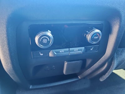 2026 GMC Acadia AWD AT4