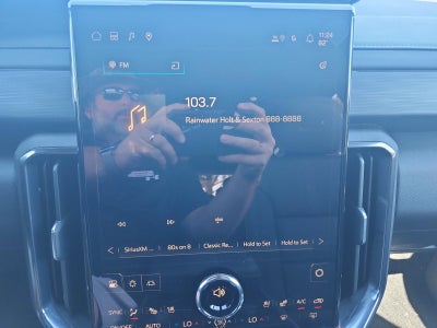 2026 GMC Acadia AWD AT4