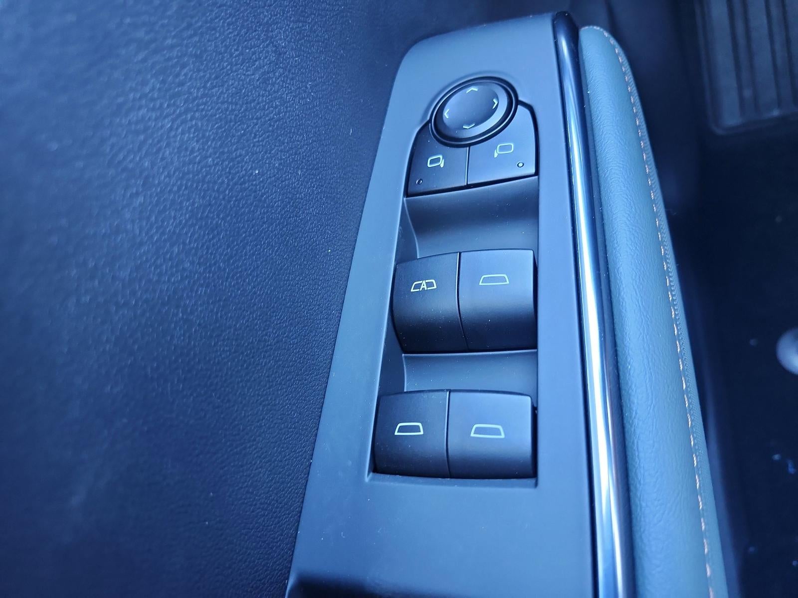 2026 GMC Acadia AWD AT4