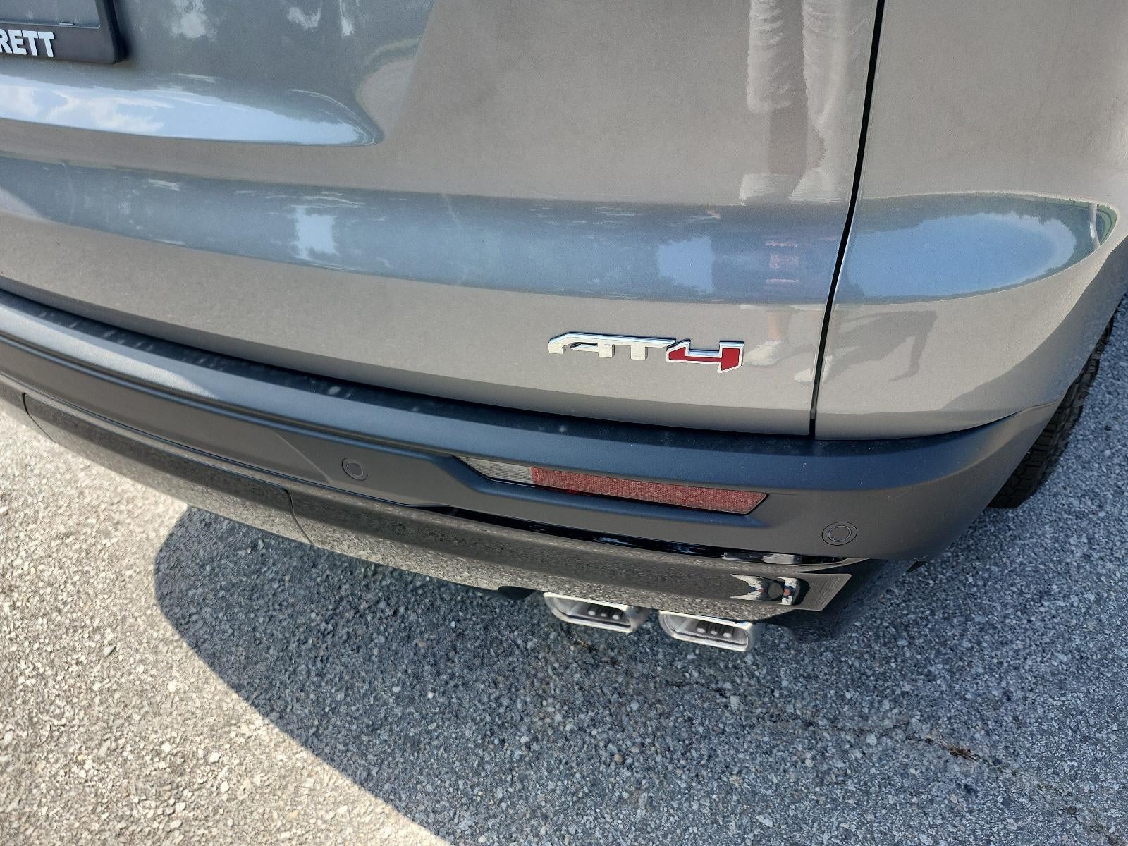 2026 GMC Acadia AWD AT4