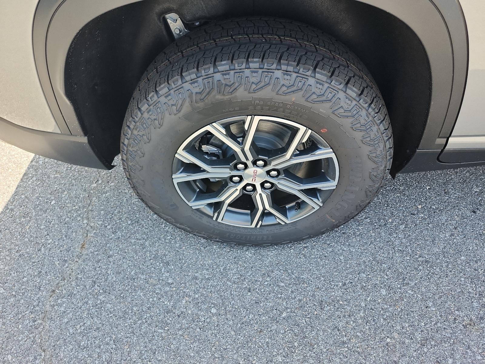 2026 GMC Acadia AWD AT4