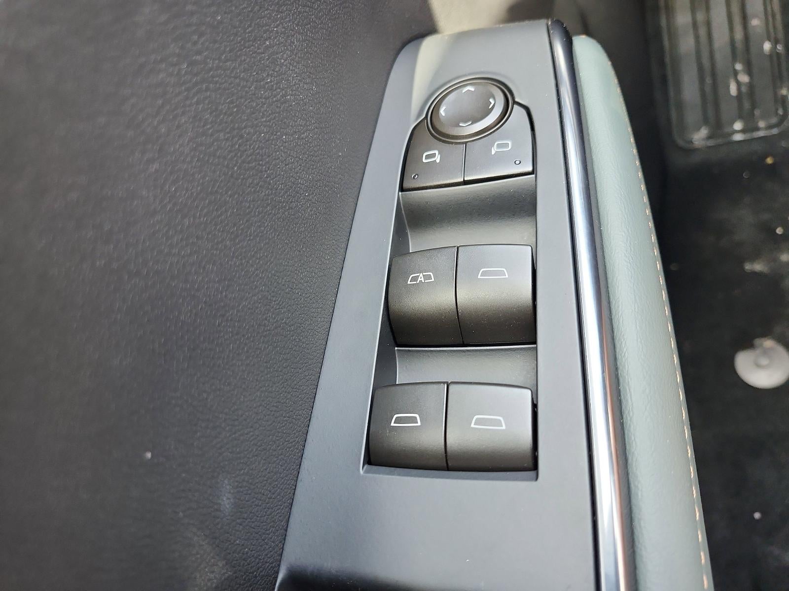 2026 GMC Acadia AWD AT4