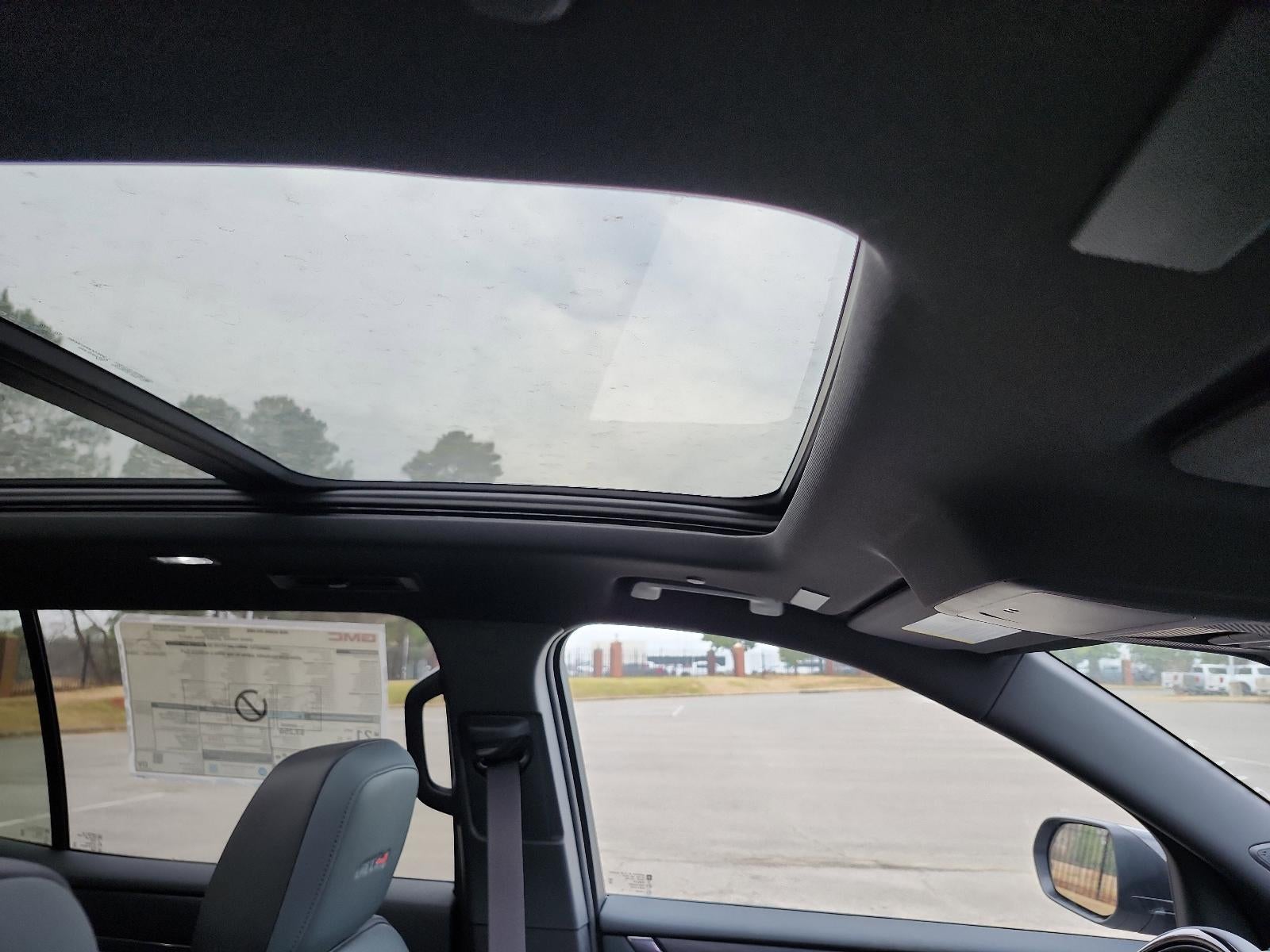 2026 GMC Acadia AWD AT4