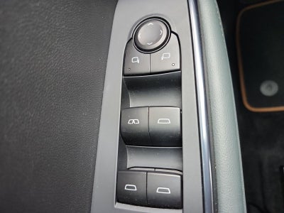 2025 GMC Acadia AWD AT4