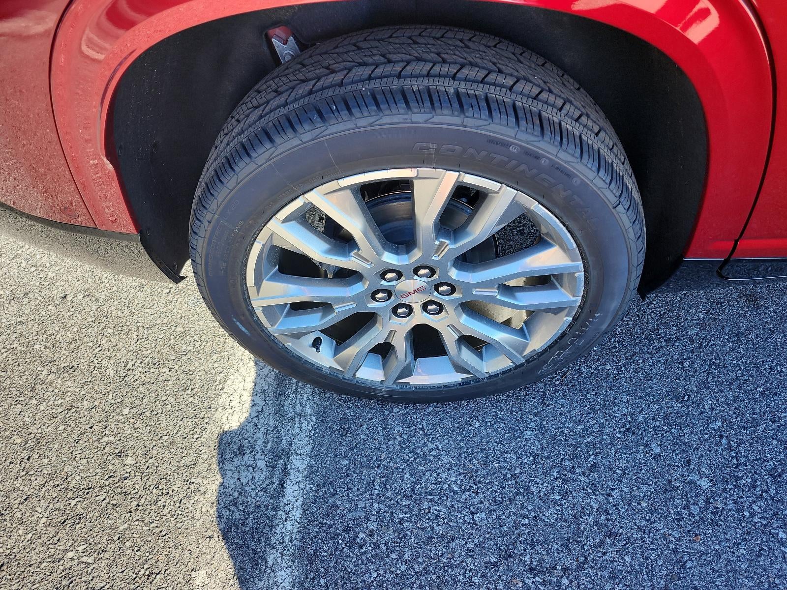 2026 GMC Acadia AWD Denali