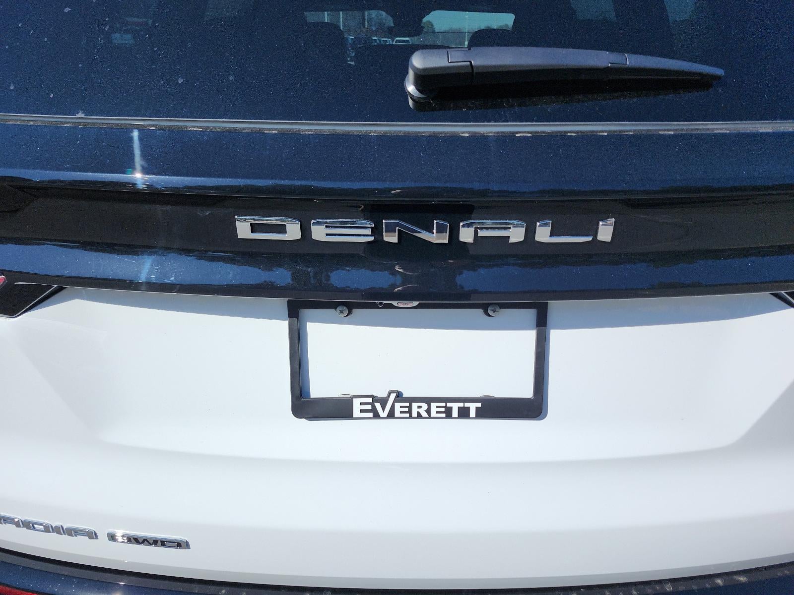 2026 GMC Acadia AWD Denali