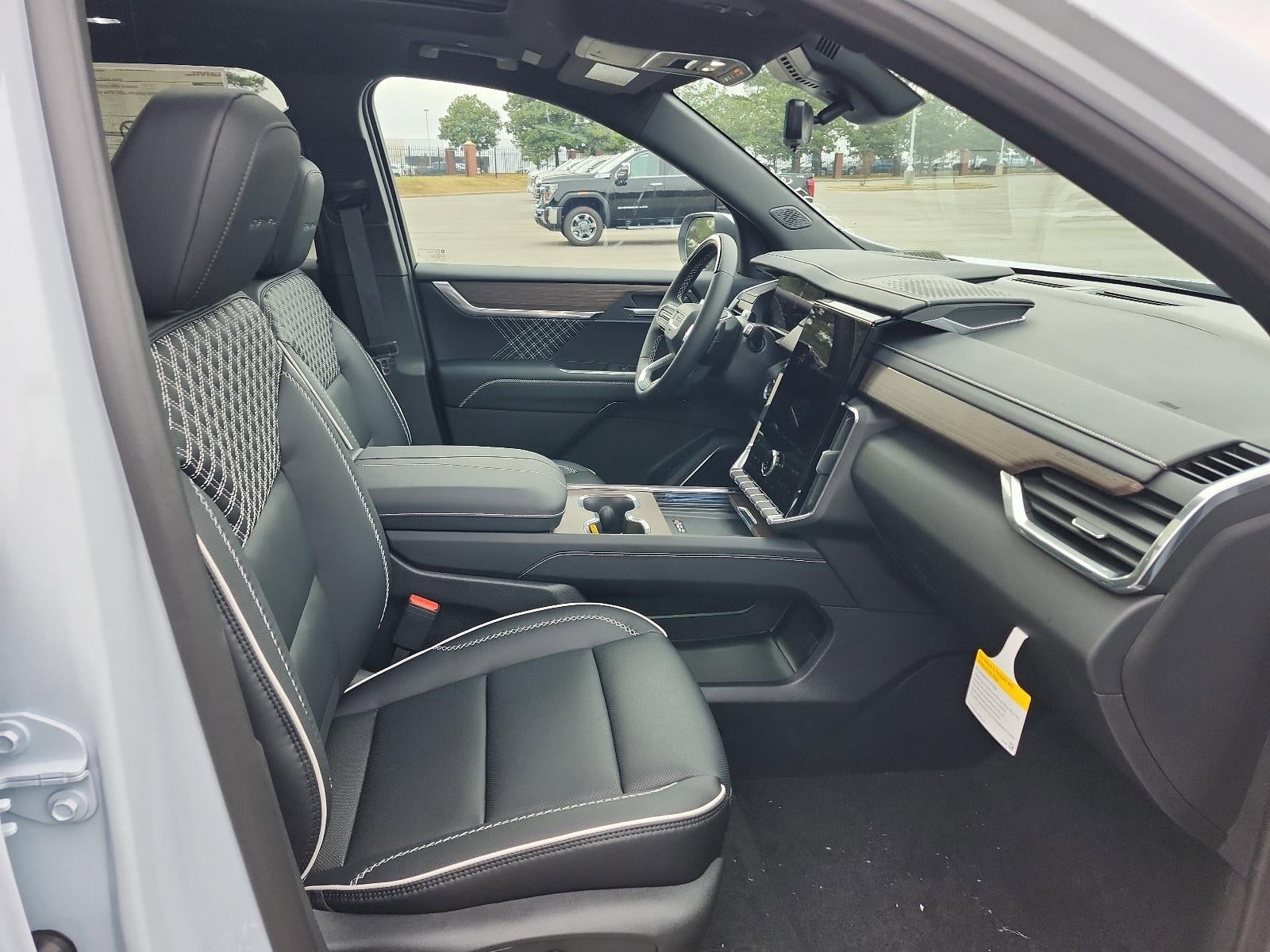 2026 GMC Acadia AWD Denali