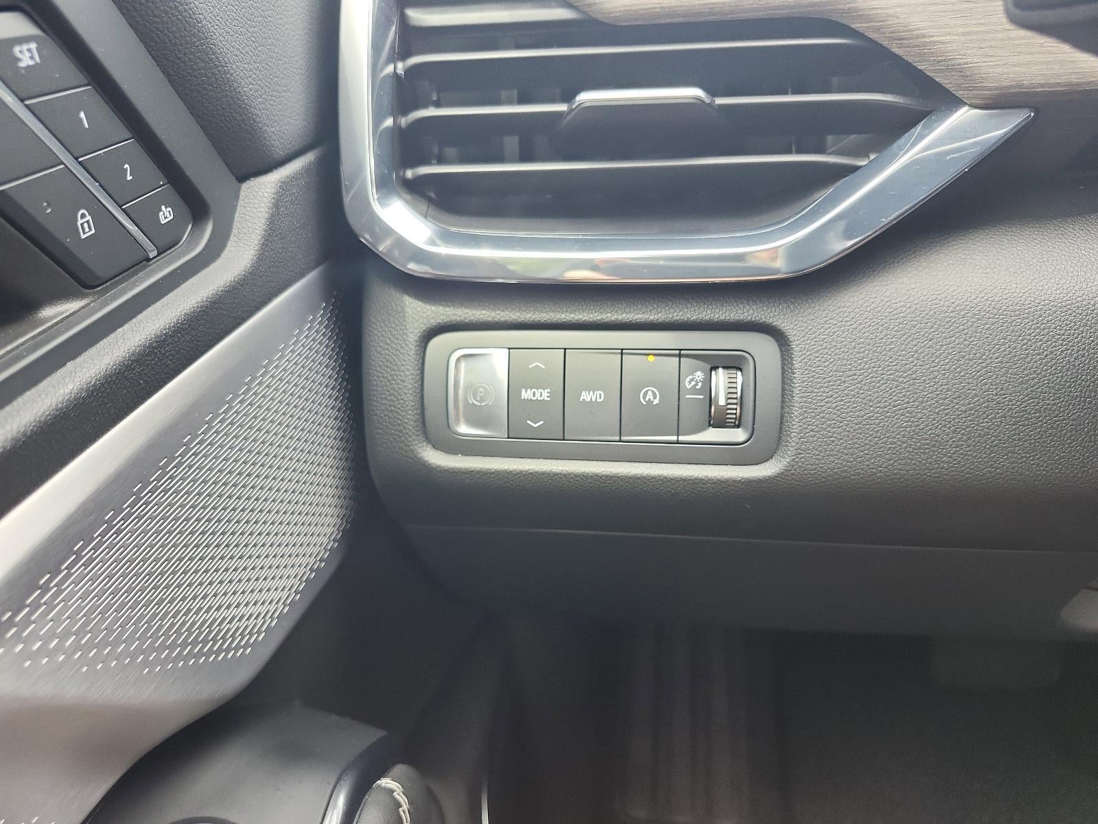 2024 GMC Acadia AWD Denali