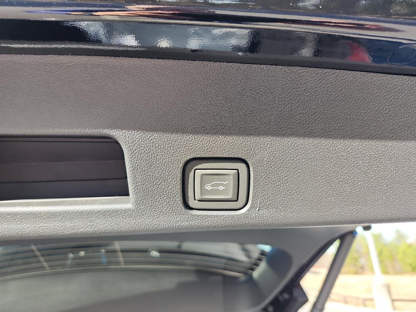 2026 GMC Acadia AWD Denali