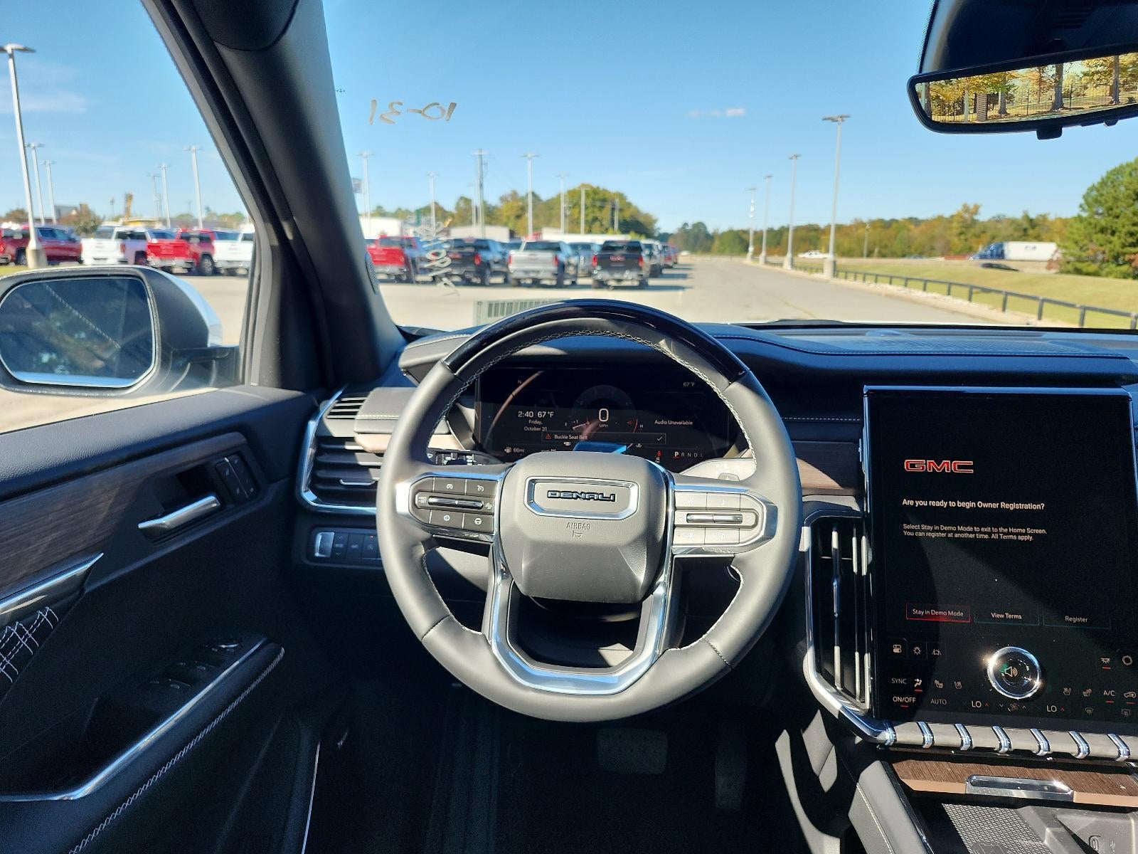 2026 GMC Acadia AWD Denali