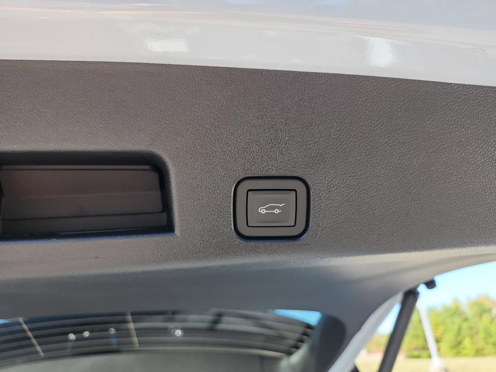 2026 GMC Acadia AWD Denali