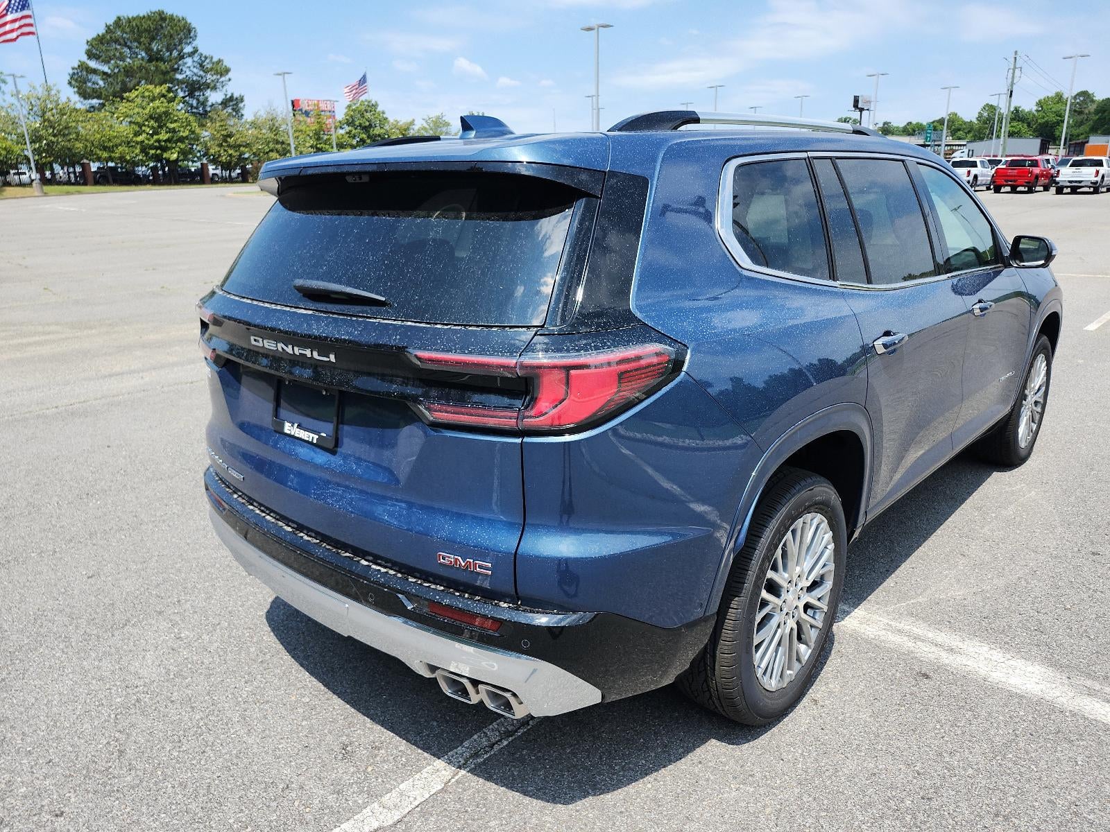 2026 GMC Acadia AWD Denali