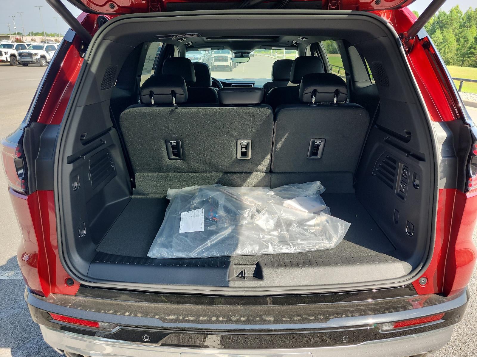 2026 GMC Acadia AWD Denali