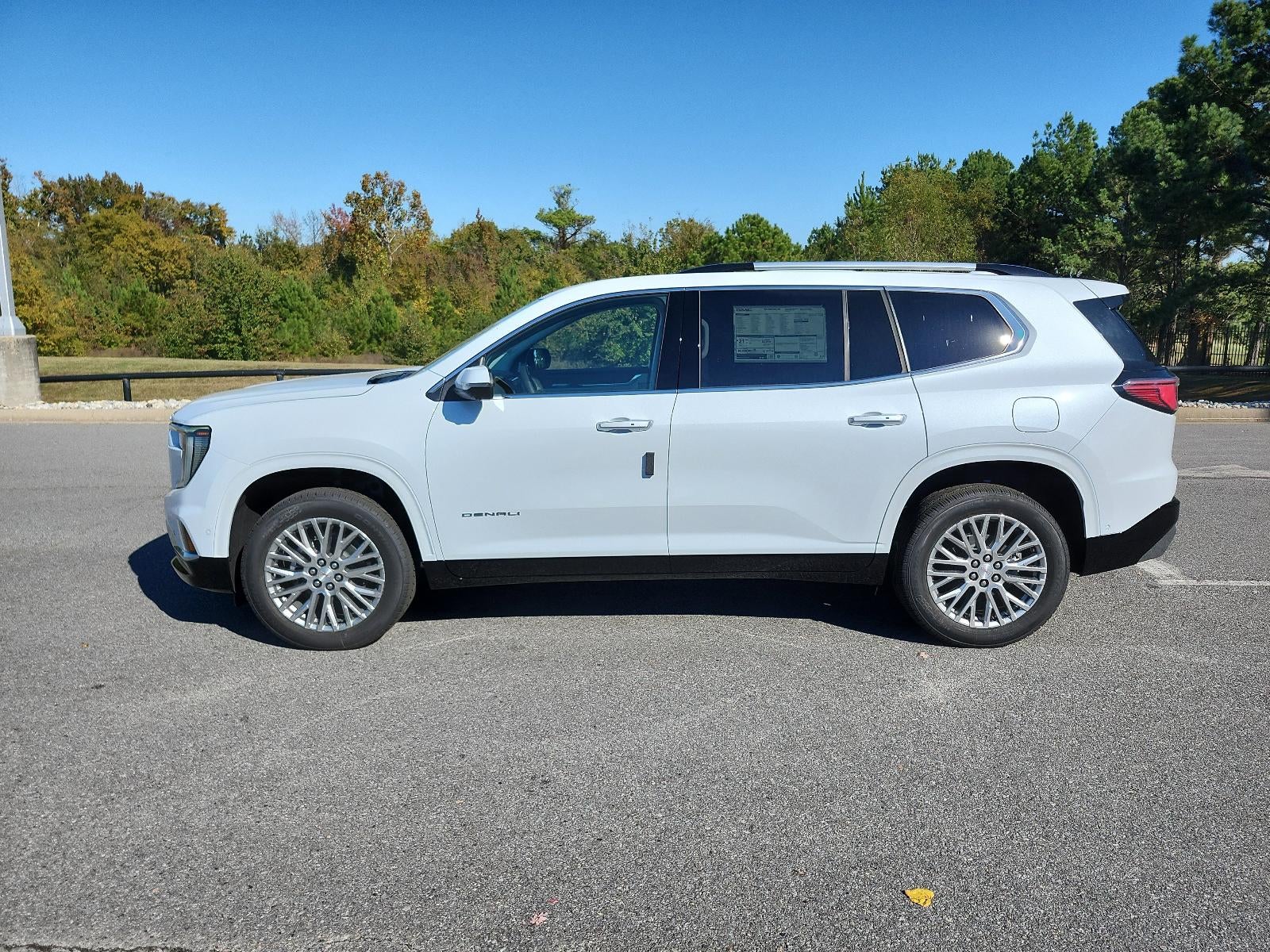 2026 GMC Acadia AWD Denali