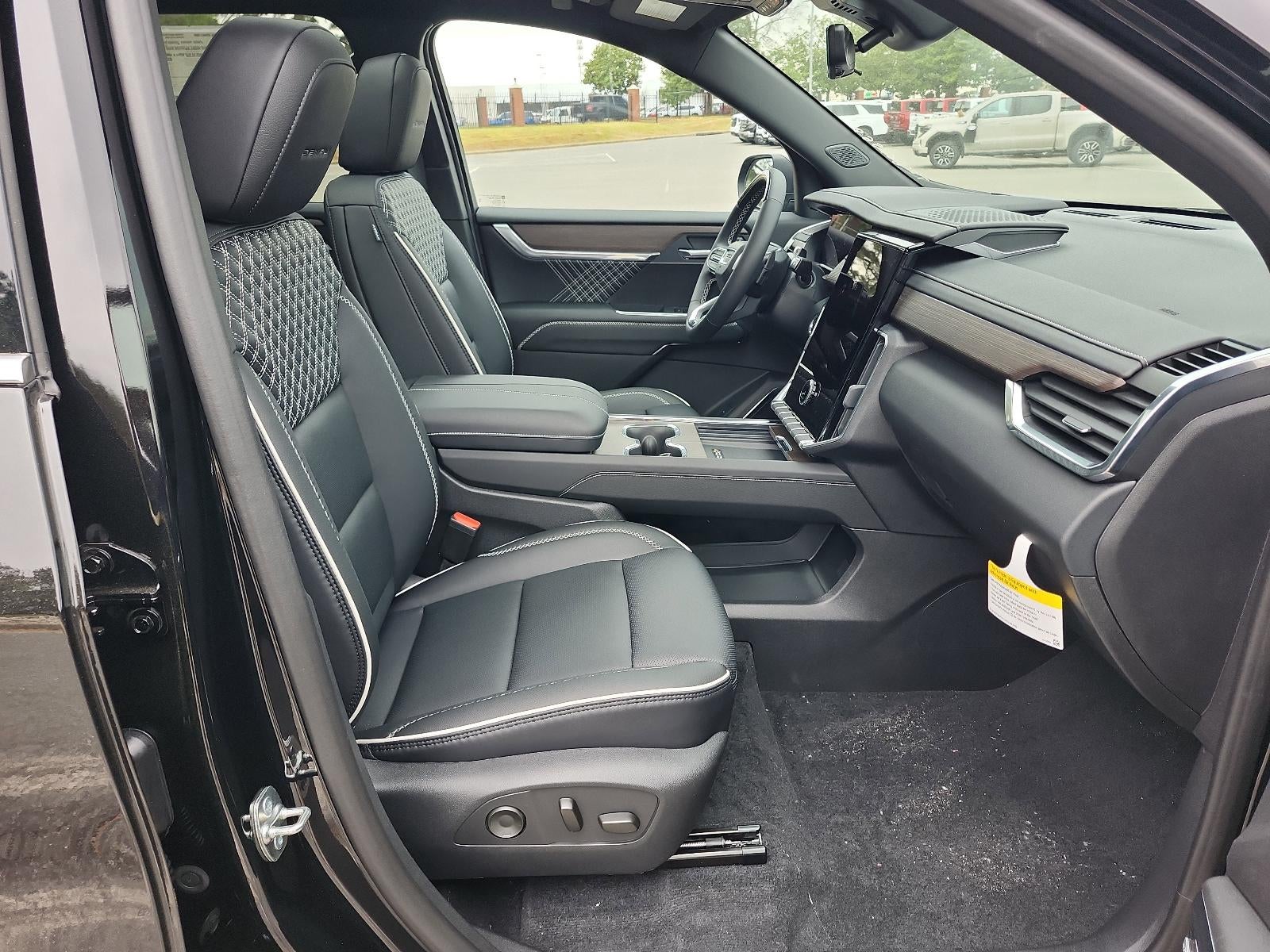 2026 GMC Acadia AWD Denali