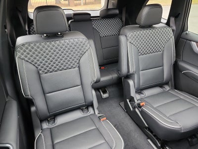 2026 GMC Acadia AWD Denali