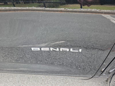2026 GMC Acadia AWD Denali